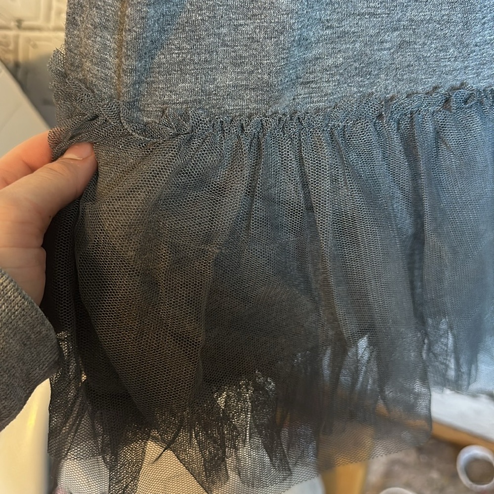 Gray tunic tank with Tulle Hem - Picture 3 of 4